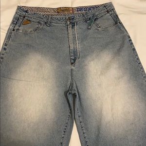 Akademiks Jean Shorts